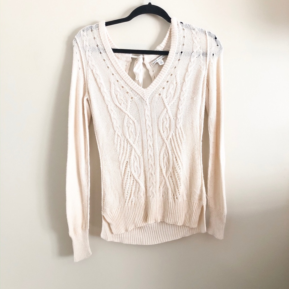 Banana Republic XS White sweater